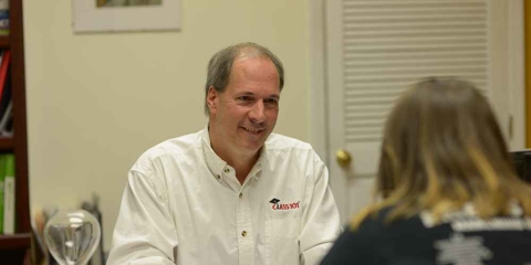 Man talking to a woman