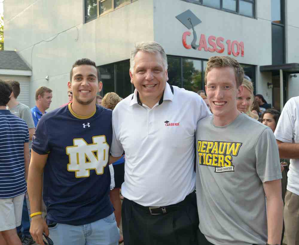 Tom Pabin with two man smiling